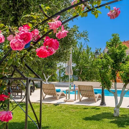 Erasmia- House 1 Ground Floor * Svoronata